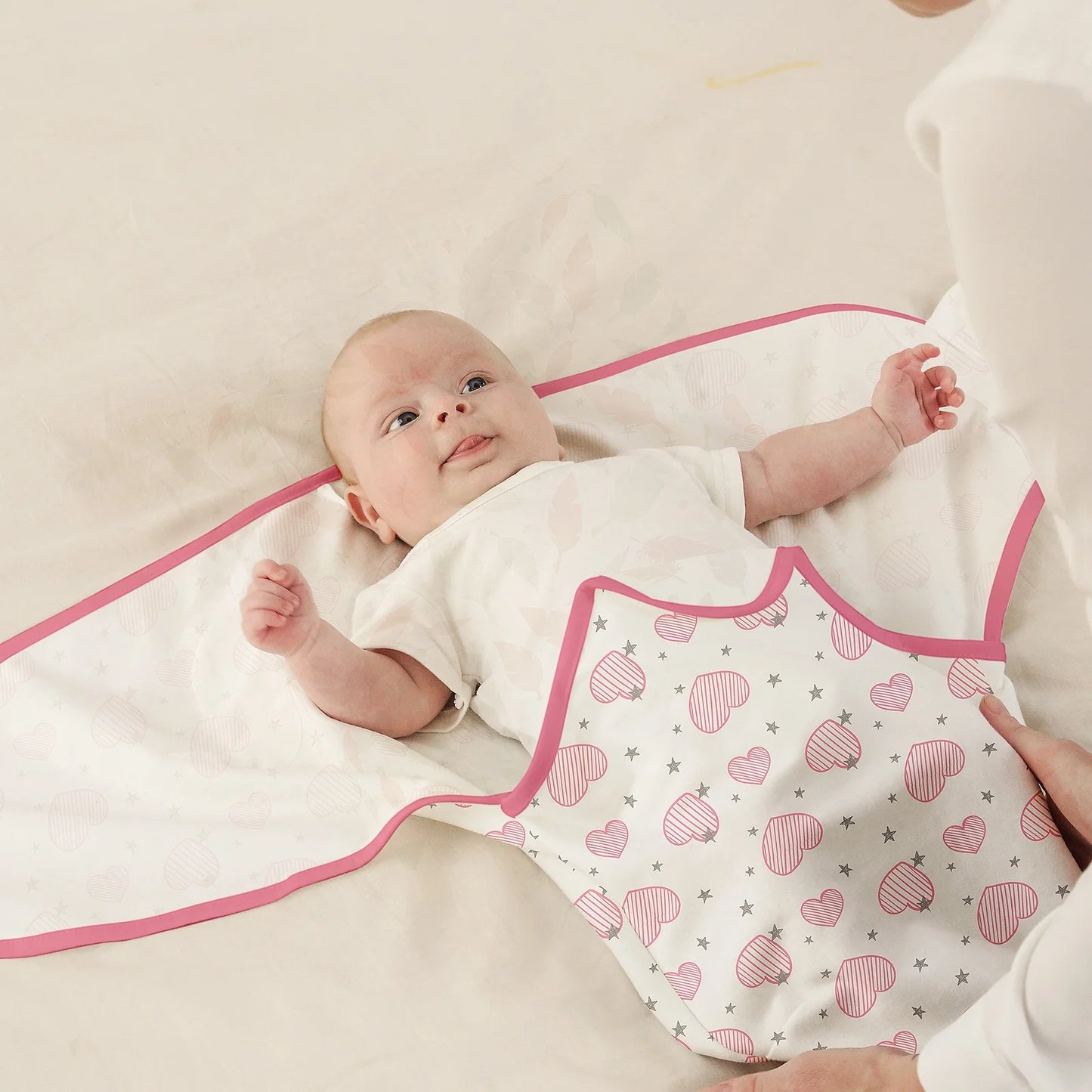 Swaddle Blankets for Baby Boy Girl, 0-3 Months Infant Swaddling Sleep Sack, 3 Pack Wrap Set, Newborn Adjustable Swaddle,Pink