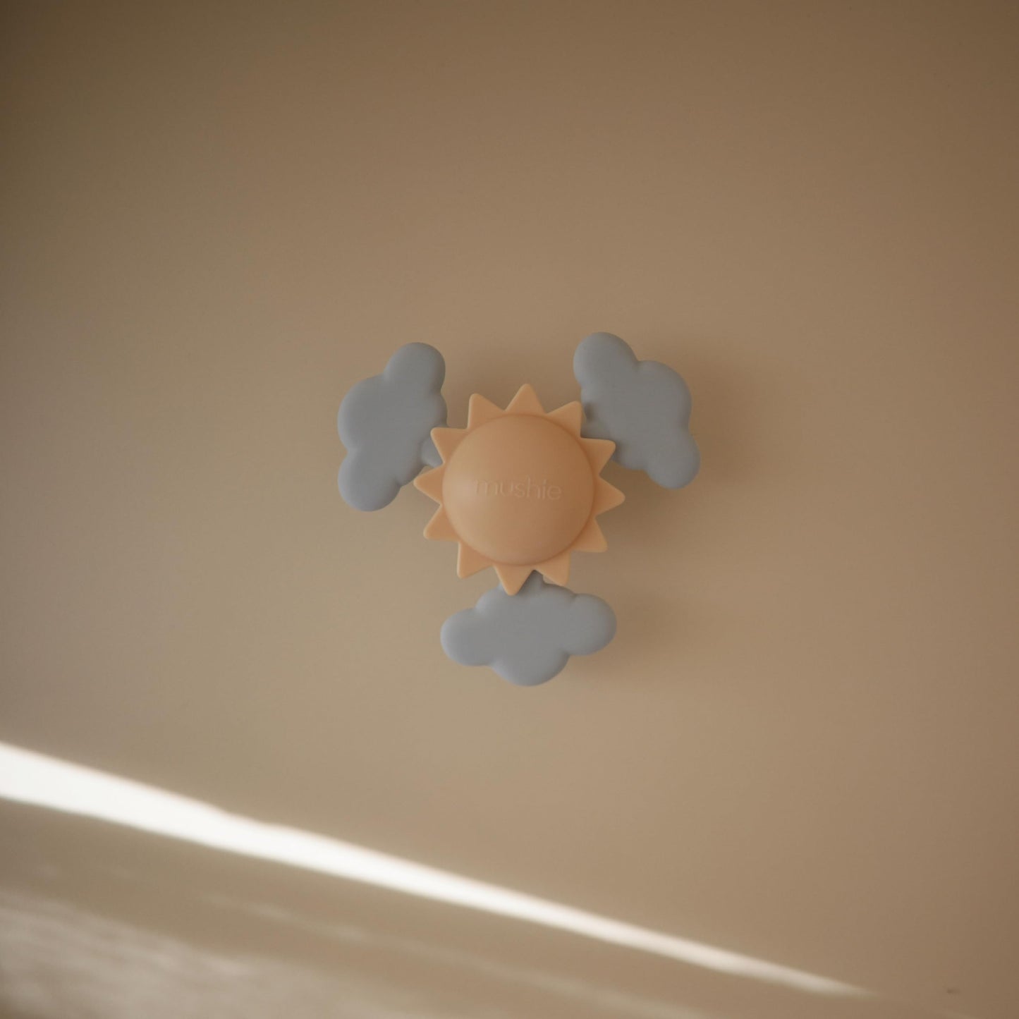 mushie Sunshine Suction Spinner Toy | Toddler Sensory Toys for Bath & Play