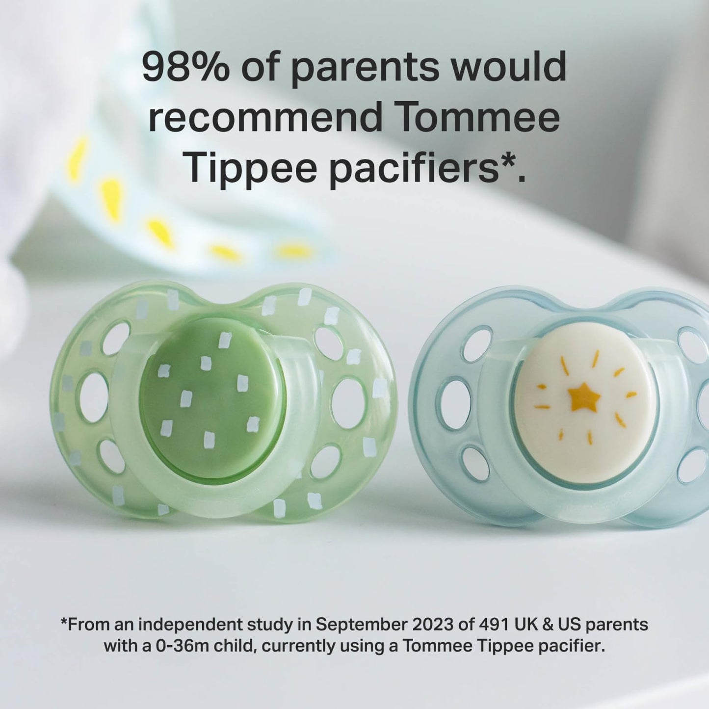 Tommee Tippee Night Time Pacifier, 6-18 Months, BPA-Free Binkies, Glow in The Dark Technology