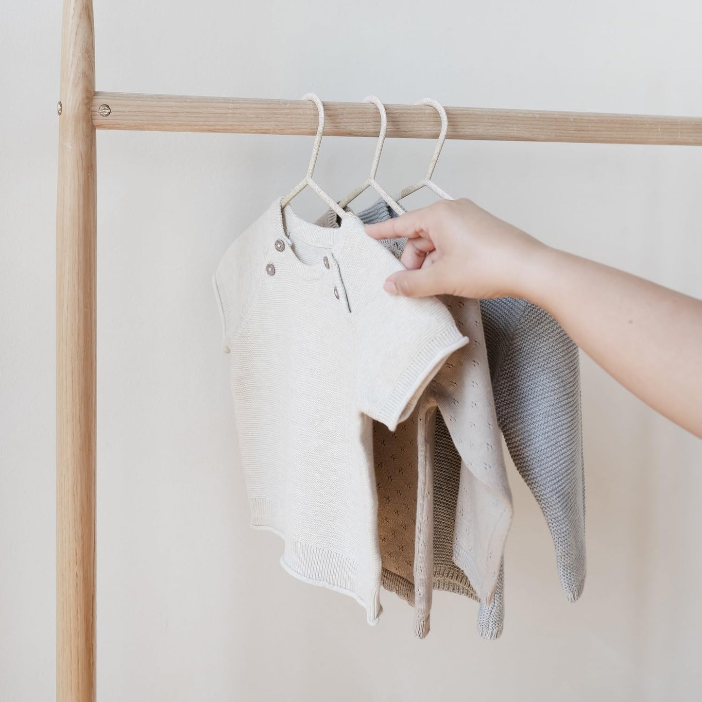 Sustainable Wheat Straw Plastic Toddler & Kids Hangers – Pack of 30