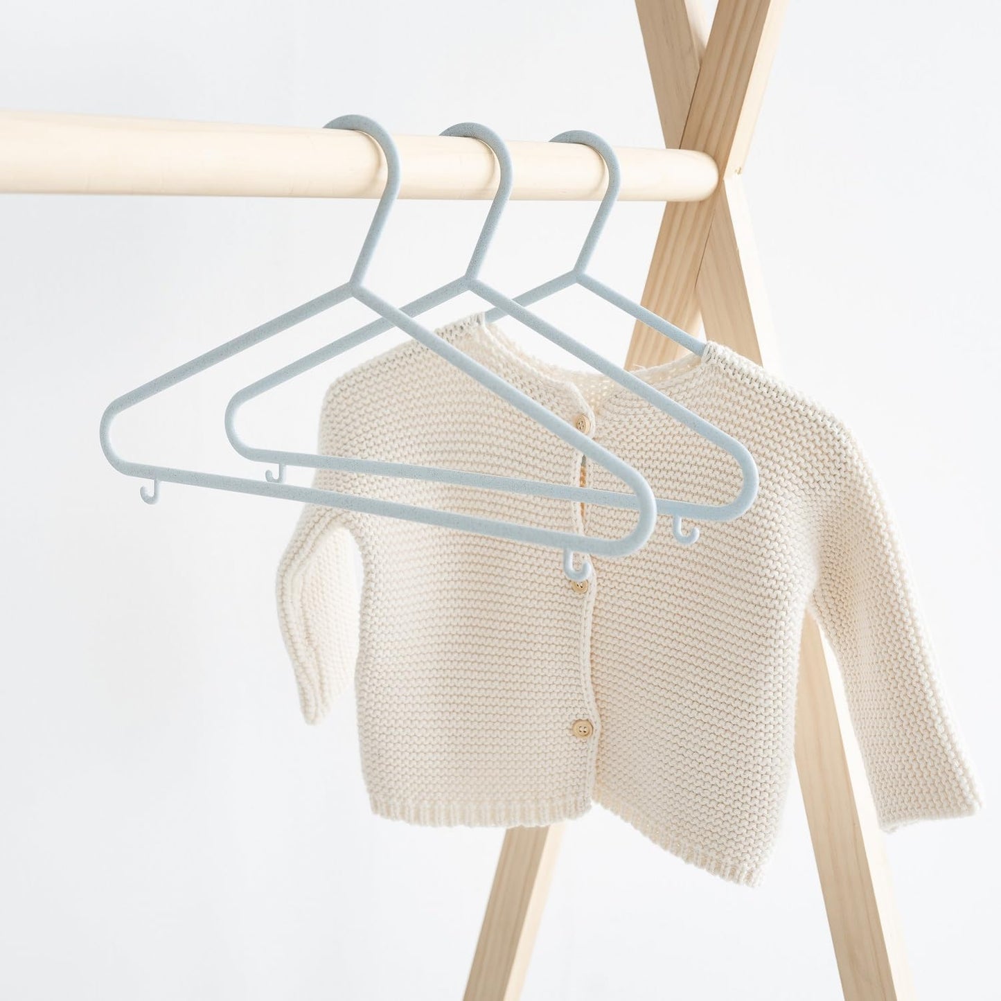 Sustainable Wheat Straw Plastic Toddler & Kids Hangers – Pack of 30