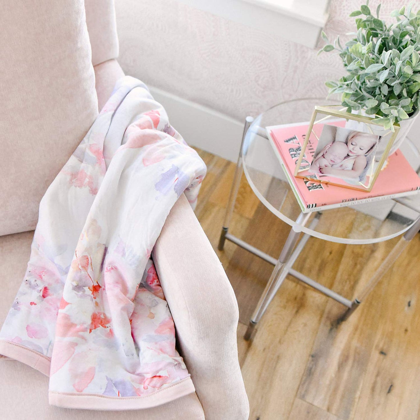 Oilo Baby Blanket, Luxury Soft Plush Backing & 100% Turkish Cotton Jersey Print