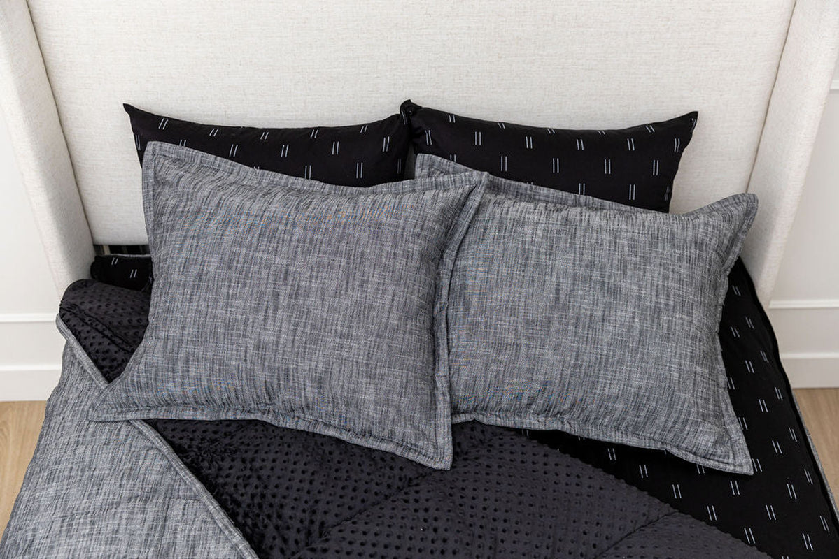 Oliver Luxe Bedding Set
