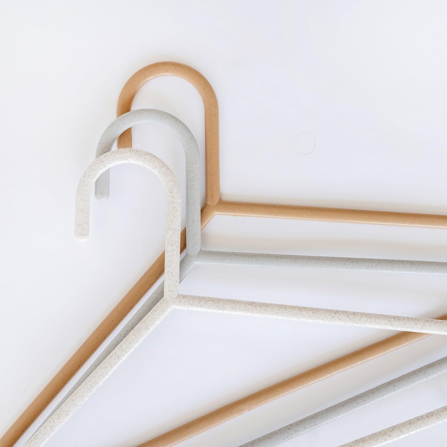 Sustainable Wheat Straw Plastic Toddler & Kids Hangers – Pack of 30
