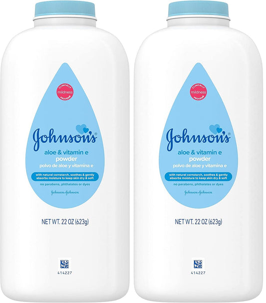 Johnson's Baby Powder with Naturally Derived Cornstarch, Aloe & Vitamin E, 22 oz, 3 Pack