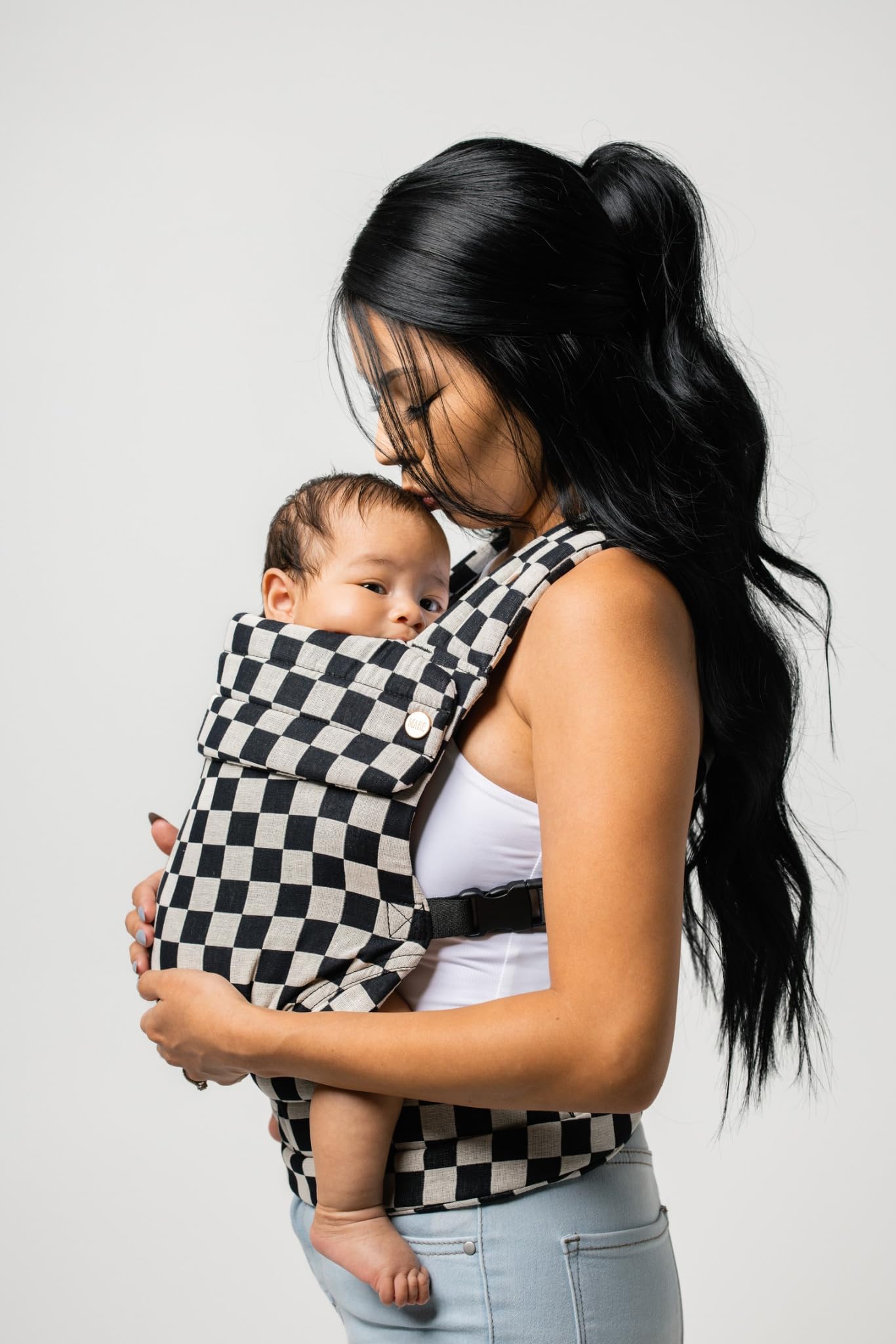 Mabē Monarch Ergonomic Baby Carrier – Premium Cotton Soft Structured Newborn to Toddler Carrier with Hip-Healthy Design, 3 Carry Positions (7-35lbs), Lightweight & Breathable, (Ivory)