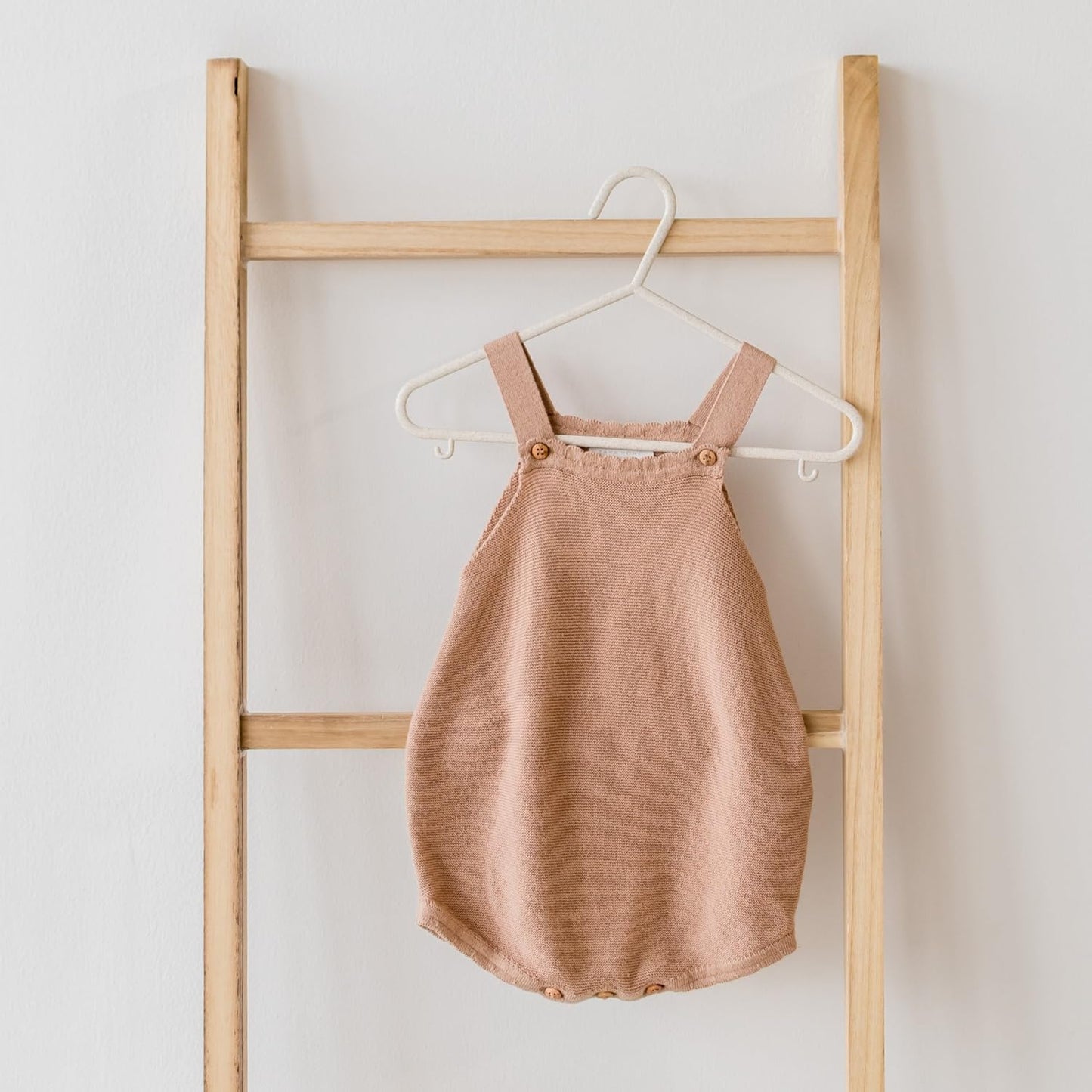 Sustainable Wheat Straw Plastic Toddler & Kids Hangers – Pack of 30