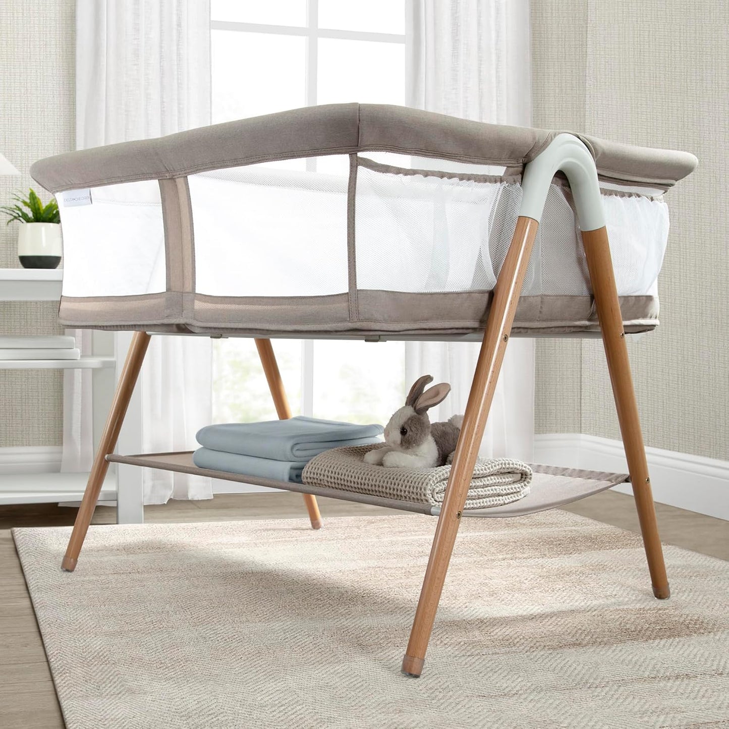 Bondi Beechwood Twin Bassinet with PureAir Breathable Mesh Sheet and FSC-Certified Wood, Tan