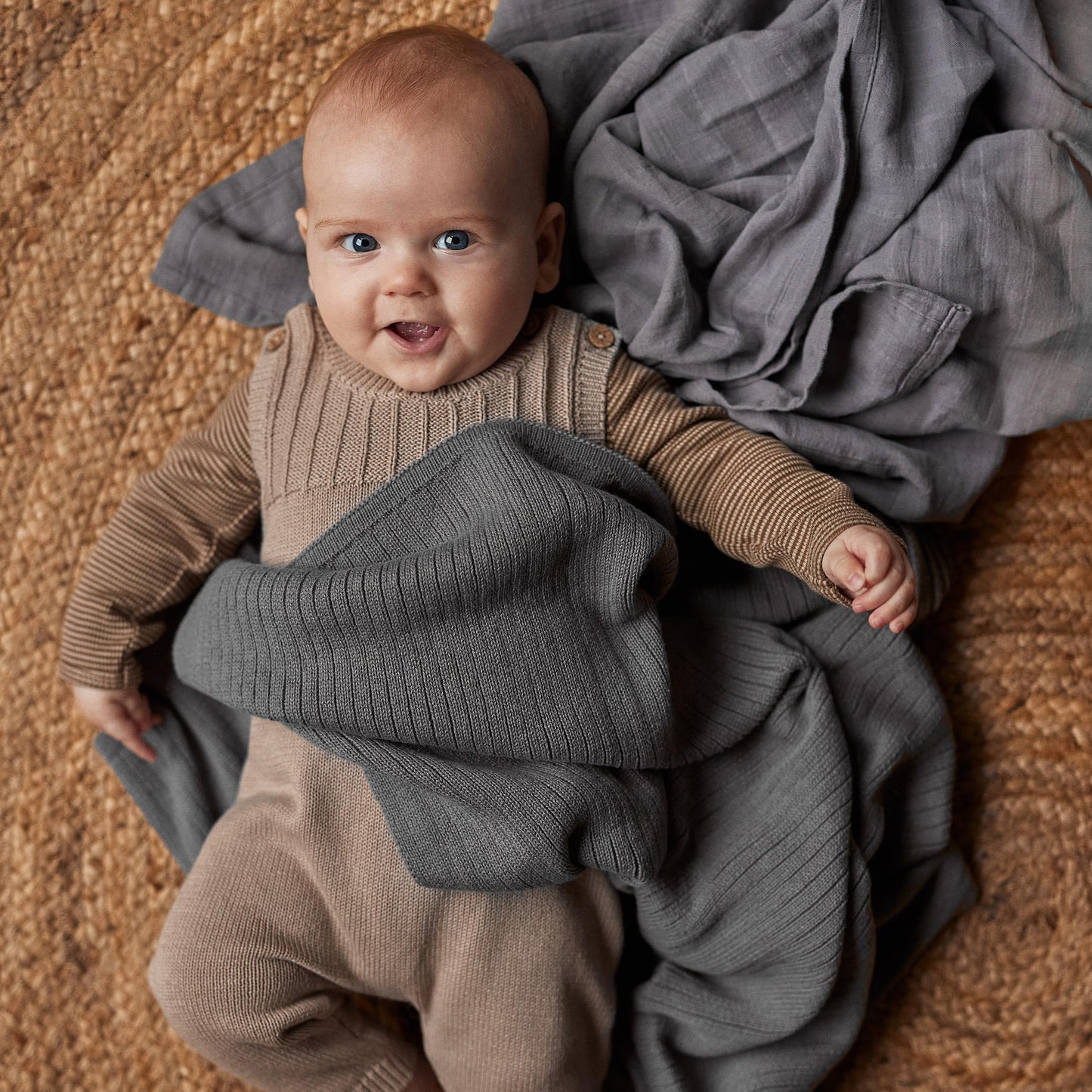 Knitted Organic Cotton Baby Blanket- Swaddle Blanket, 30" x 40" Soft Receiving Blanket for Newborn (Mochachino)